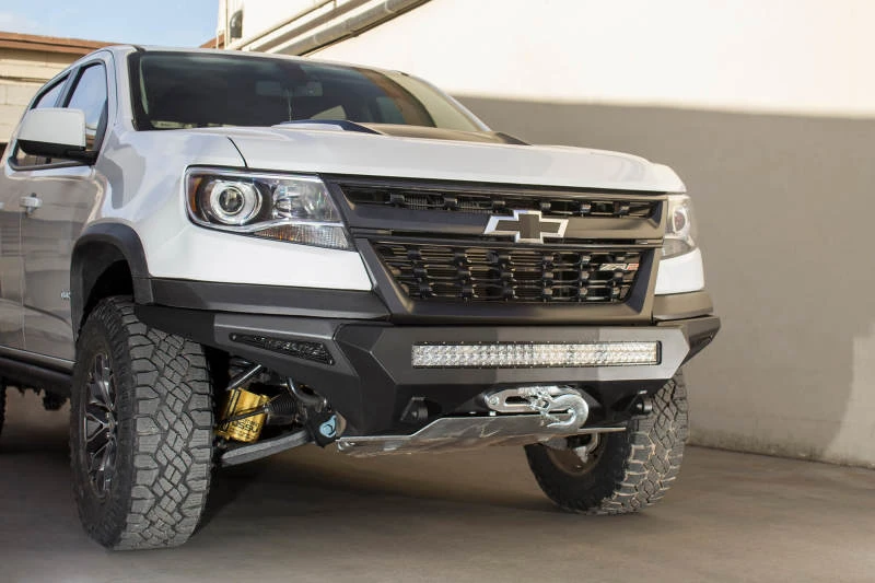 Addictive Desert Designs Stealth Fighter Front Bumper für 2017–2018 Chevy Colorado ZR2