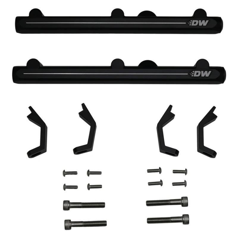 DeatschWerks Nissan VQ Top Feed Umstellung Kraftstoffrail
