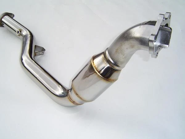 Invidia Polierter Divorced Waste Gate Downpipe mit High Flow Kat für 2005–2009 Subaru Legacy GT Automatik