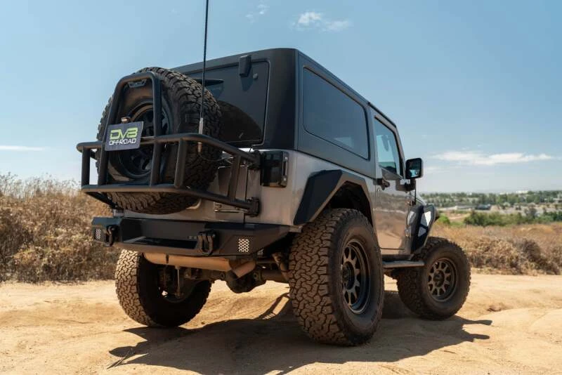 DV8 Offroad Body Mounted Tire Carrier für 2007–2018 Jeep Wrangler JK