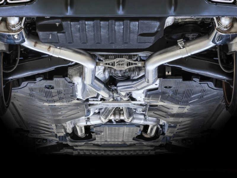 AWE Tuning 2019+ Mercedes-Benz C63 AMG Limousine (W205) SwitchPath Kat-Abgasanlage - Ohne Endrohre