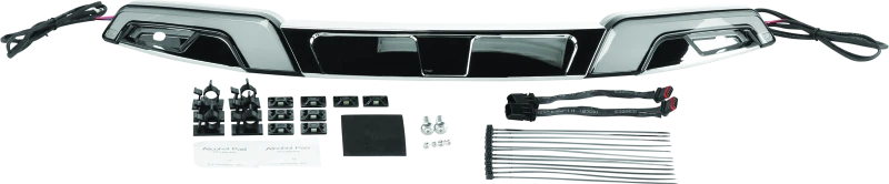 Kuryakyn Tracer Windshield Trim 14-Up FLH Modelle Chrom