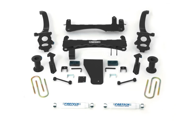 Fabtech 14-17 Nissan Titan 4WD 6 Zoll Basic-System mit Perf-Shocks