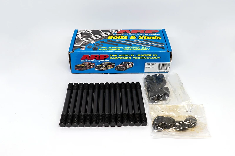 ARP Head Stud Kit for Nissan GTR RB26DETT 2000