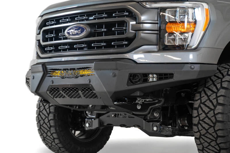 Addictive Desert Designs HoneyBadger Front Stoßstange mit Top Hoop für 2021–2023 Ford F-150