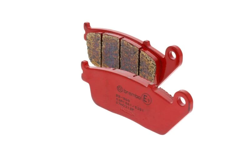 Brembo OE Bremsbelag hinten für 08-11 Honda DN-01 680cc