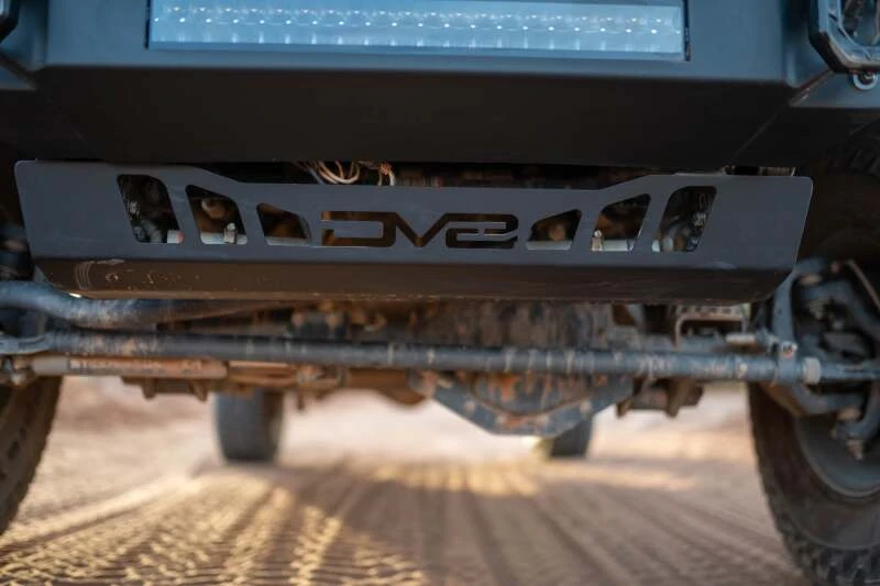 DV8 Offroad Sway Bar Disconnect Skid Plate für Jeep Wrangler JL & Gladiator JT