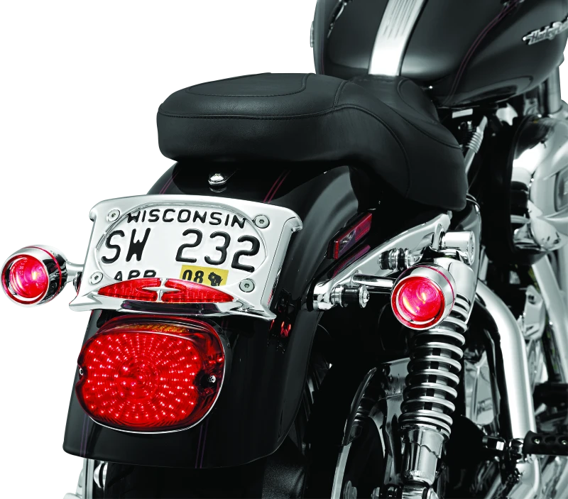 Kuryakyn Deep Dish Bezel mit rotem Glas Chrom