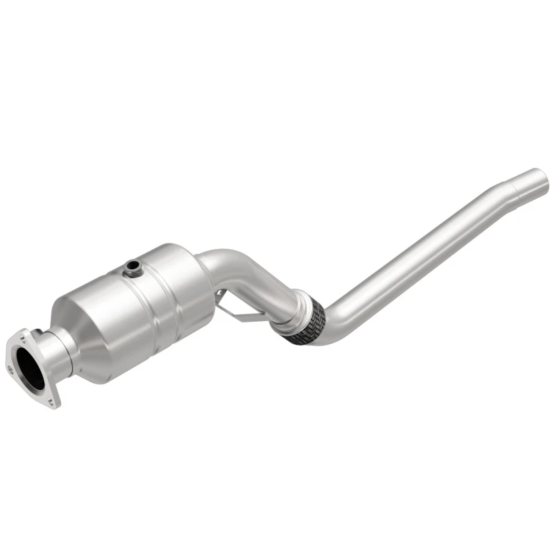 MagnaFlow-Konverter DF 02-05 Audi A4 Quat 2.8L Fahrerseite