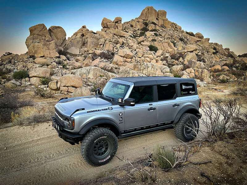 Camburg FOX 2.5 Elite DSC KINETIK Series Lift Kit für Ford Bronco (2021-2023)