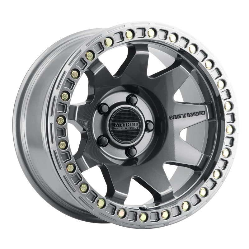 Method MR108 17x9 -44mm Offset 5x5 71.5mm CB Gloss Titanium Felge