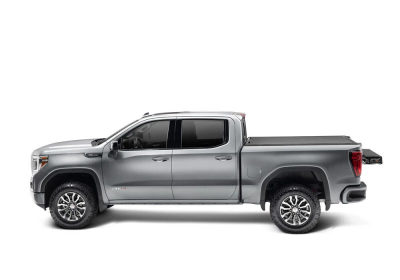 Extang Xceed Tonneau Cover für 2020–2023 Chevy/GMC Silverado/Sierra 2500HD/3500HD 6ft. 9in. ohne Seitenboxen