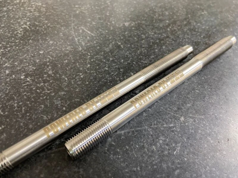 HKS Head Studs Kit für G16E-GTS