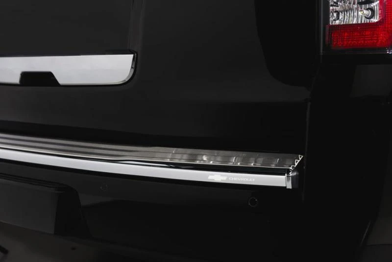 Putco 07-14 Chevrolet Suburban - Edelstahl Heckstoßstangenabdeckung