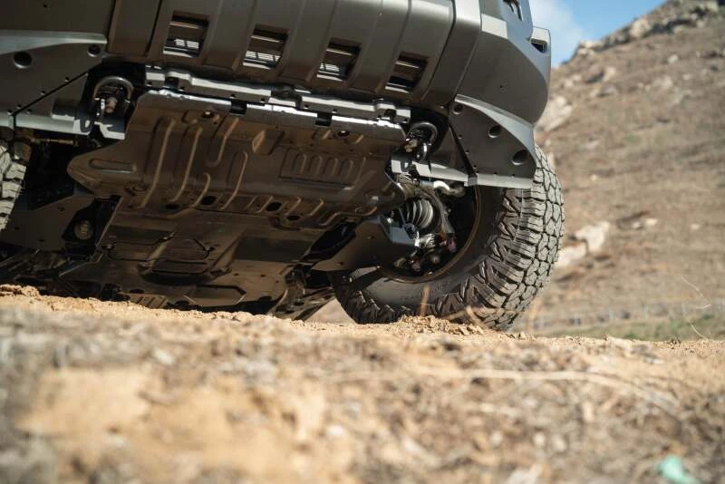 DV8 Offroad A-Arm Unterfahrschutzblech für 2024–2025 Toyota Land Cruiser