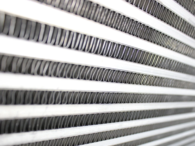 aFe BladeRunner GT-Serie Intercooler 16-17 Nissan Titan XD V8 5.0L (td)