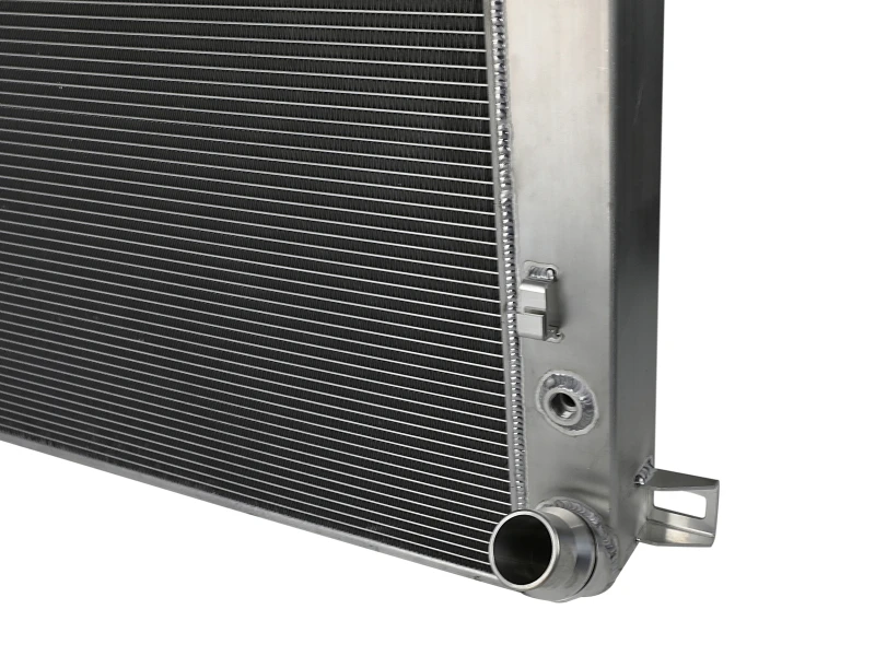 aFe BladeRunner Street Series Tube & Fin Aluminum Radiator 06-10 GM Diesel Trucks 6.6L V8