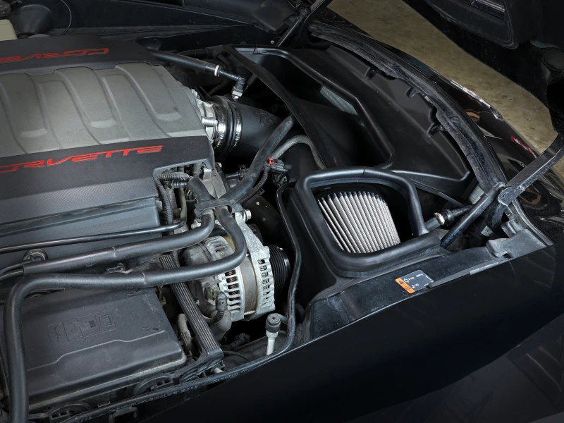 aFe POWER Magnum FORCE Stage-2 Pro DRY S Kaltluft-Ansaugsystem 14-19 Chevrolet Corvette (C7) V8-6.2L