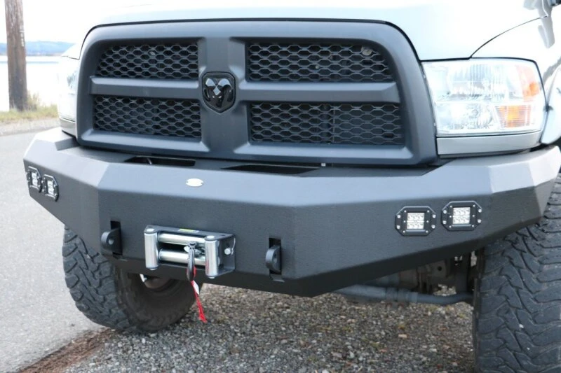 DV8 Offroad Frontstoßstange für 2010–2014 Dodge Ram 2500/3500