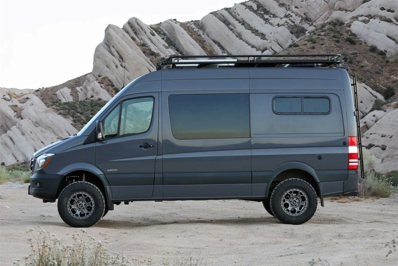 Fabtech 15-22 Mercedes Sprinter 2500/3500 Hintere Box Kit