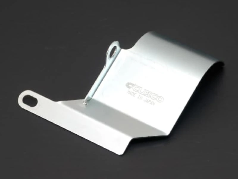 cusco_6A1%20047%20F-67931265e46a4 Cusco Stahl-Wellenheizschutz für Subaru WRX STI