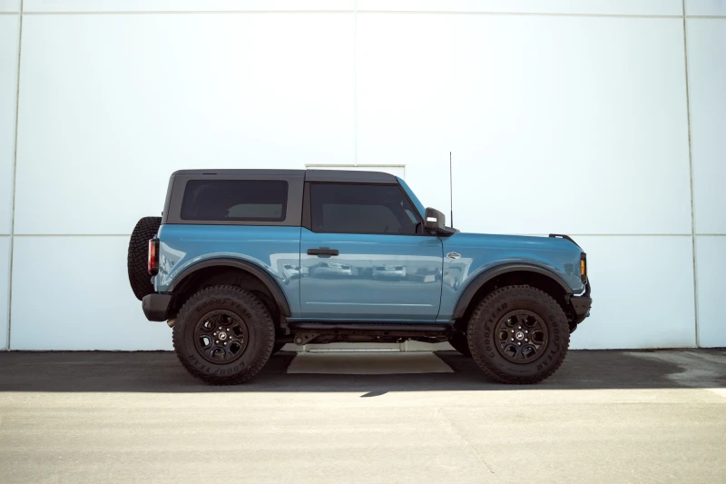 DV8 Offroad Ford Bronco 2-Door Pinch Weld Covers