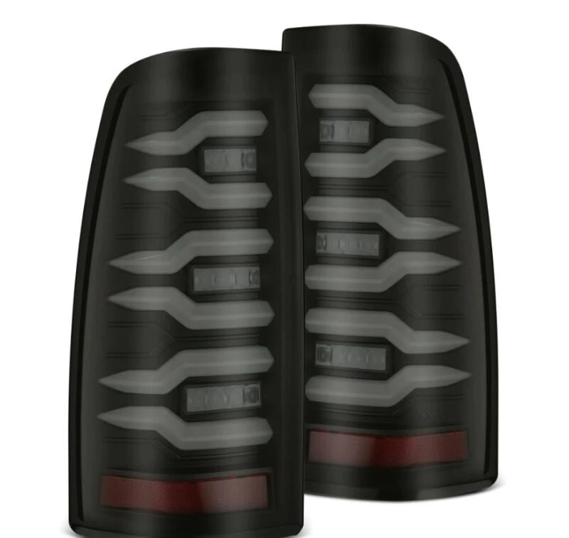 AlphaRex 99-06 Chevrolet Silverado/99-06 GMC Sierra LUXX-Serie LED-Rückleuchten - Schwarz