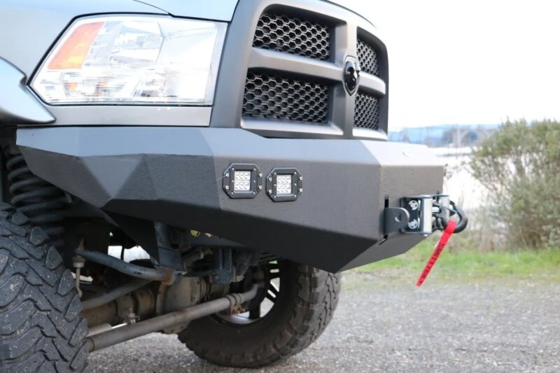 DV8 Offroad Frontstoßstange für 2010–2014 Dodge Ram 2500/3500
