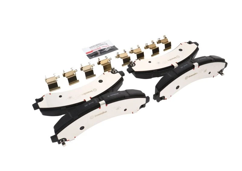 Brembo OE Ceramic Bremsbeläge für 2019–2021 RAM 3500