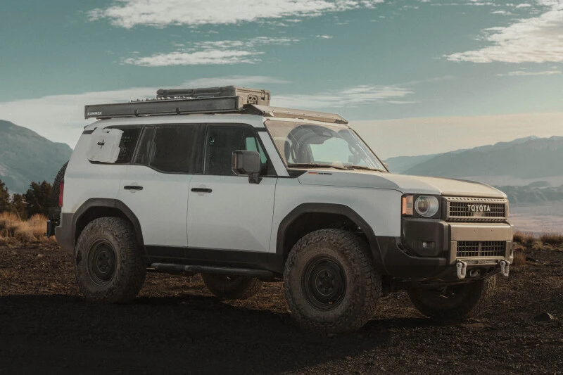 DV8 24-25 Toyota Land Cruiser / GX550 Roof Rack