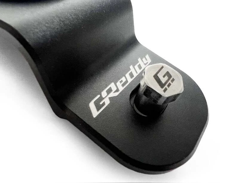 GReddy Radiator Mount für BNR32