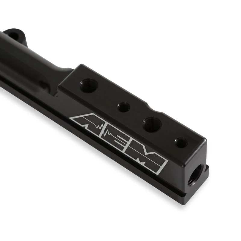 AEM 94-01 Integra Schwarze Kraftstoffleitung