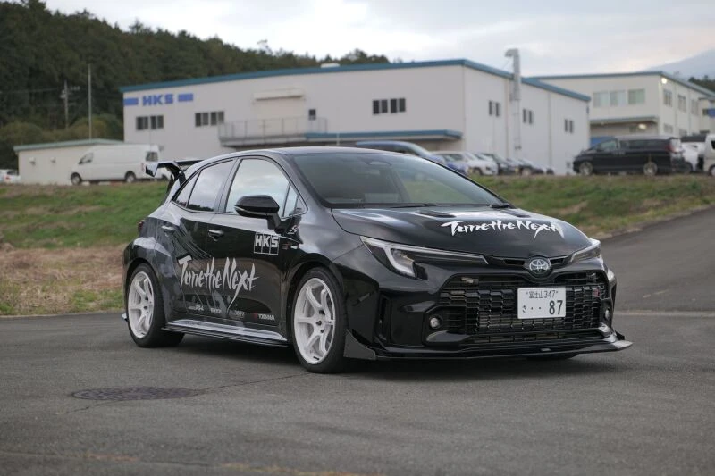 HKS BODY KIT TYPE-S GR COROLLA R-Spoiler