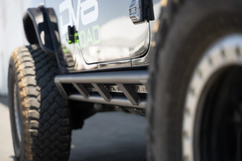 dv8-offroad_SRJL-07-67931cecc0646