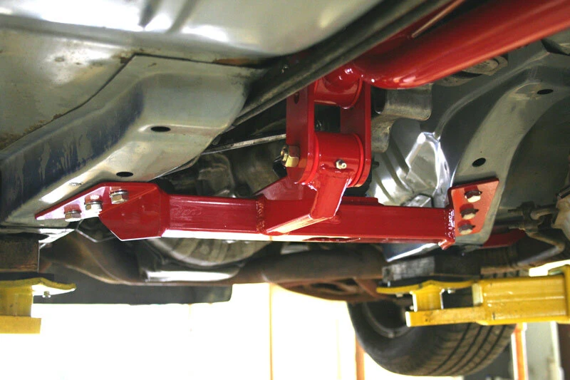 UMI Performance 82-92 GM F-Body Tunnel Mounted Trq. Arm Fits T5 700R4- No Loop - Black