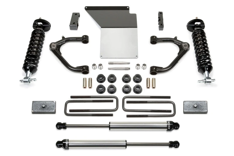 Fabtech 07-18 GM K1500 mit OE Forged UCA 3,5-Zoll-UCA-System mit DL 2,5-Coilover und Rear DL Shocks