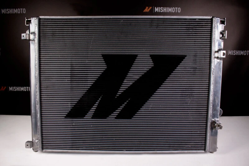 Mishimoto 2008-2016 Dodge Challenger R/T - SRT8 Hellcat Leistungs-Aluminiumkühler