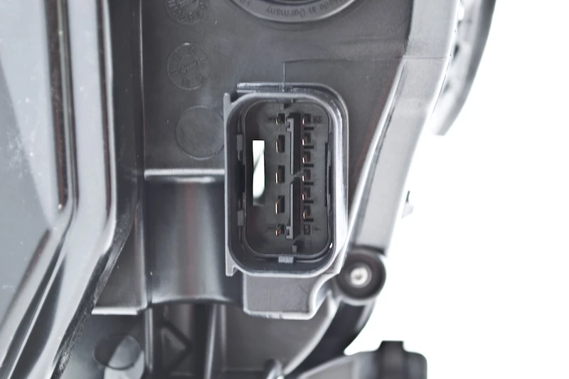 Hella 2008-2010 BMW 528i Bi-Xenon Scheinwerfer-Anbausatz