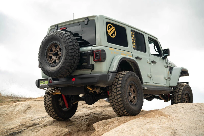 DV8 Offroad Spare Tire Carrier für 2018–2025 Jeep Wrangler JL