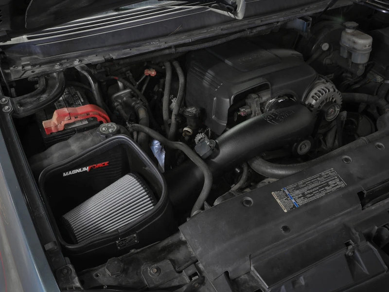 aFe Magnum FORCE Stage-2 Pro Dry S Kalte Luftansaugsystem 09-14 Chevrolet Silverado / GMC Yukon