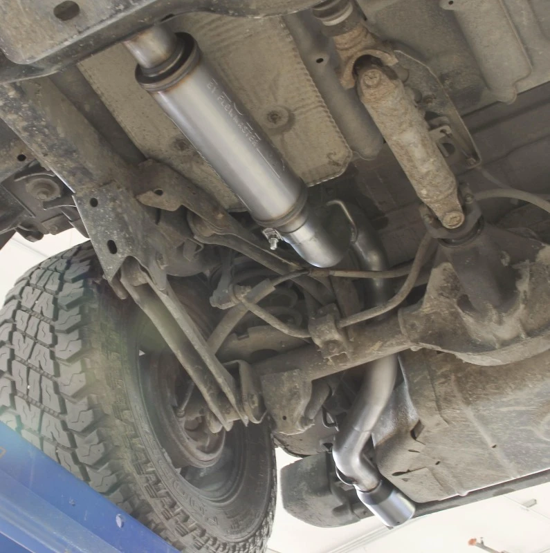 Flowmaster 97-99 Wrangler TJ 2.5L/4.0L FlowFX Cat-Back Exhaust System