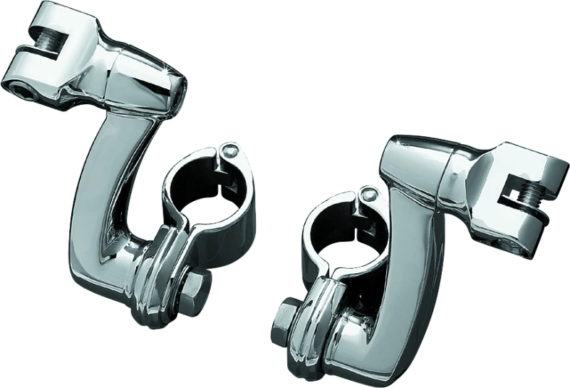 Kuryakyn Longhorn Offset Peg Mounts With 1-1/4inch Magnum Quick Clamp Chrome (Pair)