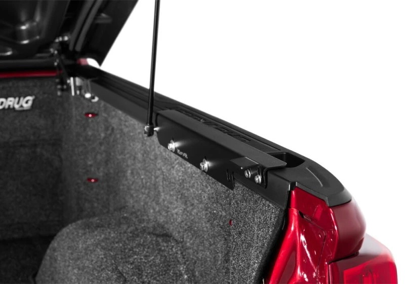 UnderCover LUX Pritschenabdeckung für 2019–2023 Chevrolet Silverado 1500 5,8ft – Satin Steel Metallic
