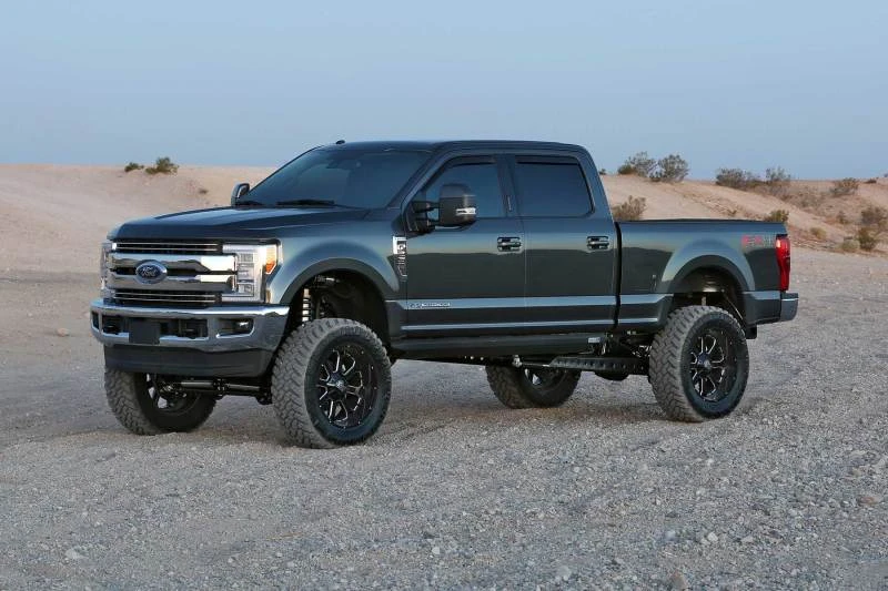Fabtech 17-21 Ford F250/F350 4WD Diesel 8-Zoll-Rad-Arm-System mit 4.0 & 2.25