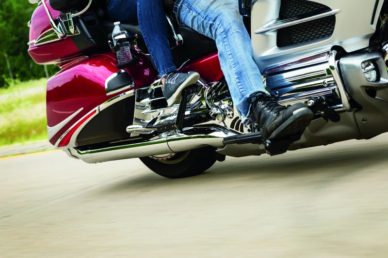Kuryakyn Transformer Fußrasten für 01-17 Honda GL1800
