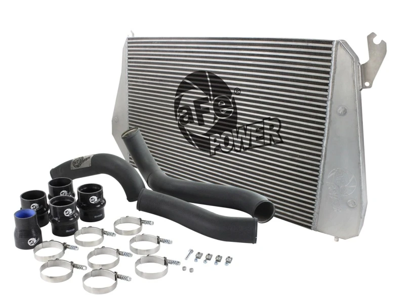 aFe Bladerunner Ladeluftkühler mit Rohren 11-13 GM Diesel Trucks V8 6.6L (td) LML