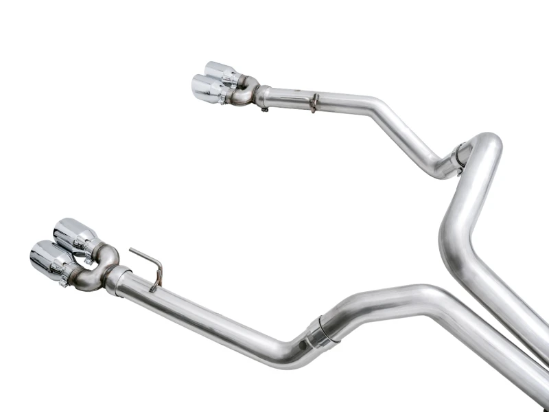AWE Tuning 4. Generation GM 1500 6.2L 0FG Catback Split Rear Exit (mit Bumper-Ausschnitten) - Quad Chrome-Spitzen
