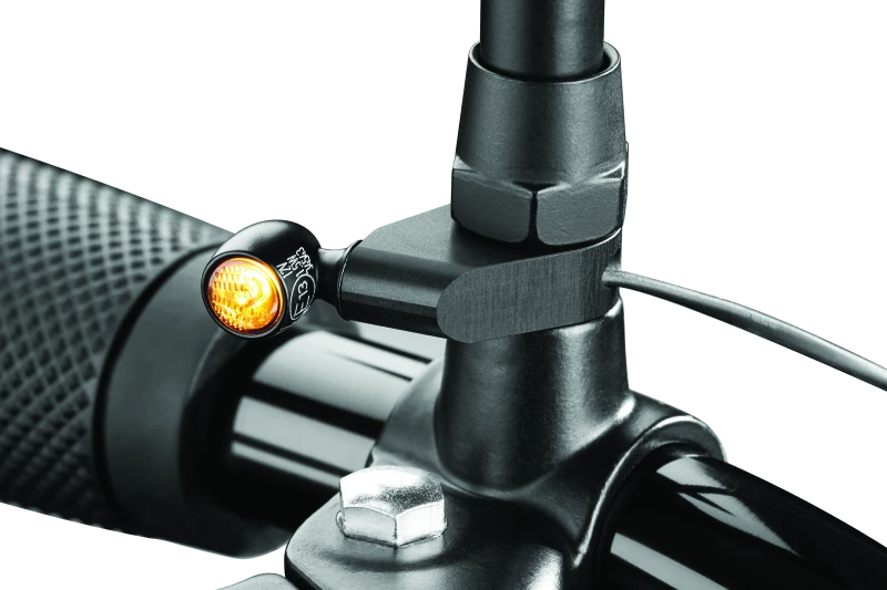 Kuryakyn M6 Innengewindemutter für M5 Befestigung