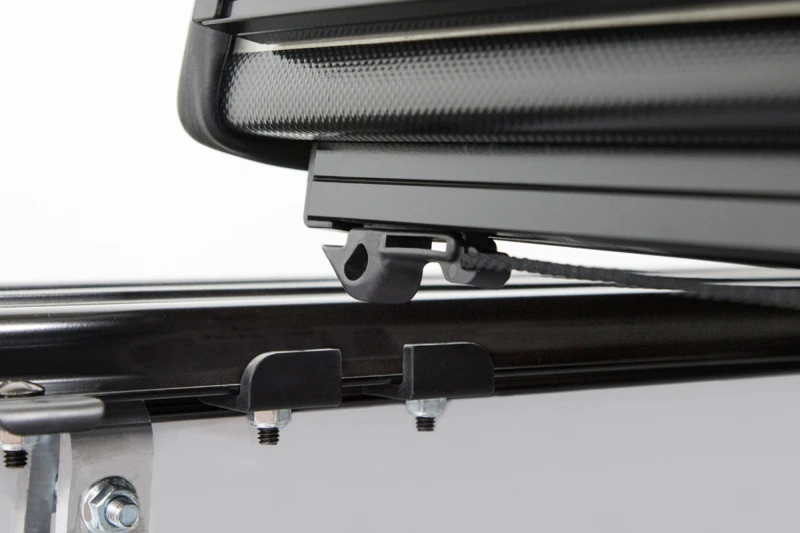 Access 22-24 Toyota Tundra 5ft6in Bed LoMax Professional Series Cover