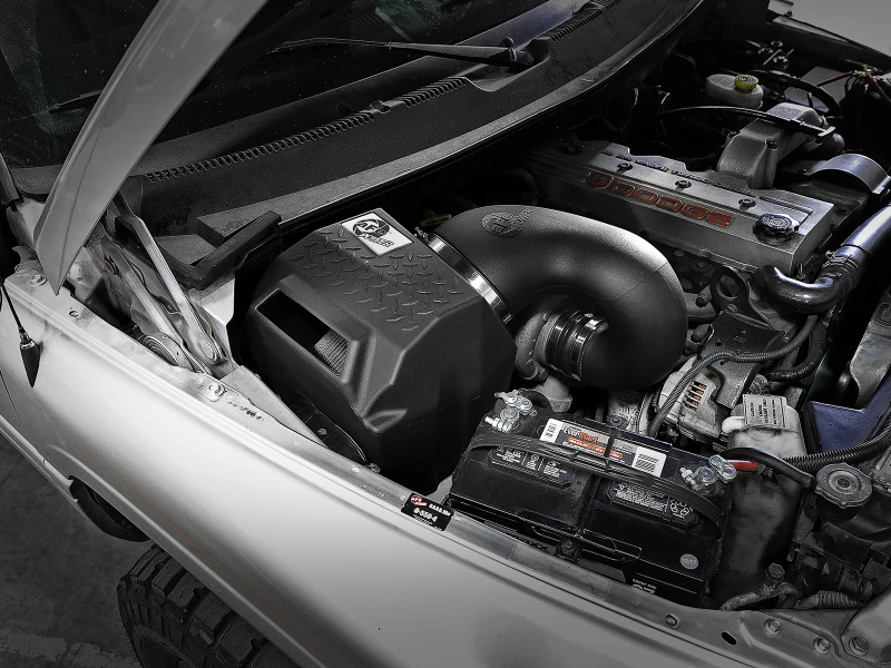 aFe Diesel Elite Ansaugsysteme Stufe 2 mit Pro Dry S Filter Dodge Diesel LKW 94-02 L6-5.9L (td)